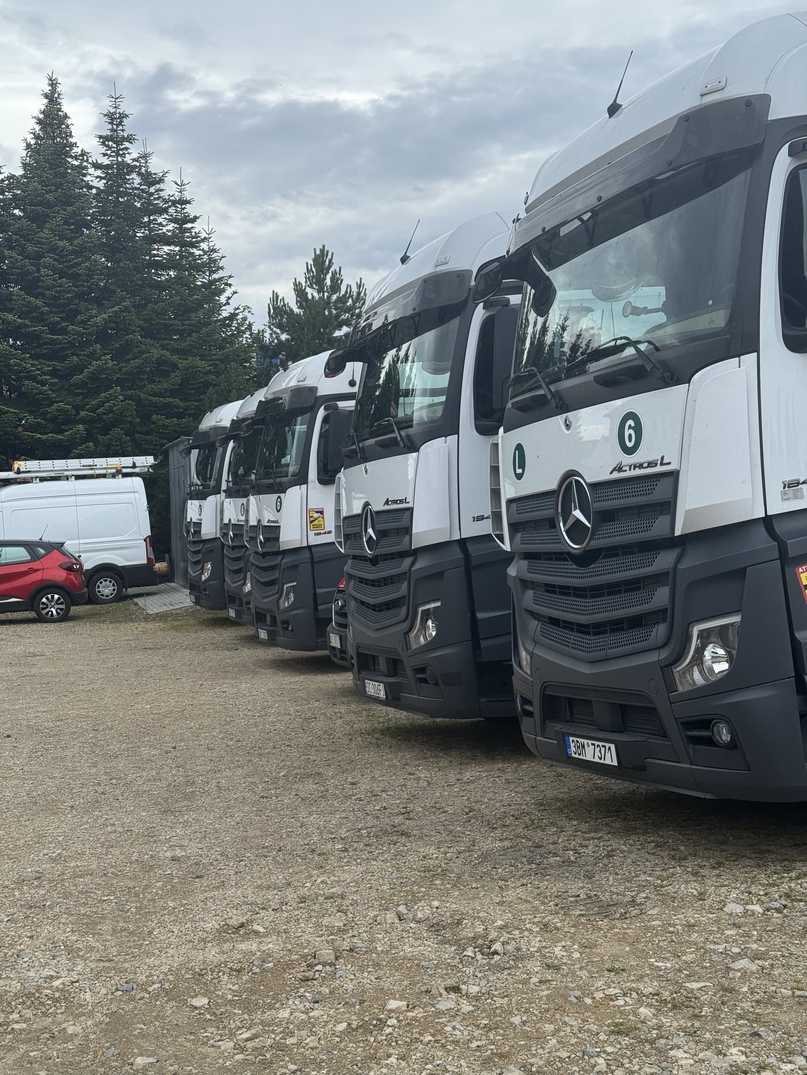 DENVAN Mercedes-Benz Actros L fleet lined up at the base
